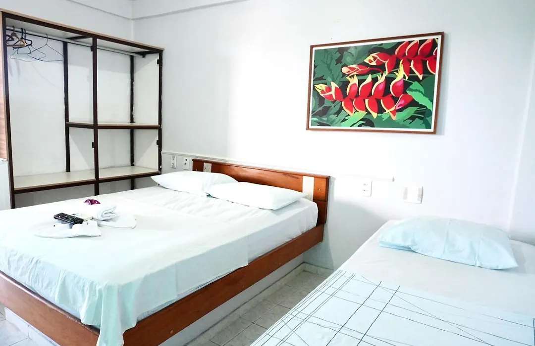 Hotel Dez De Julho-1