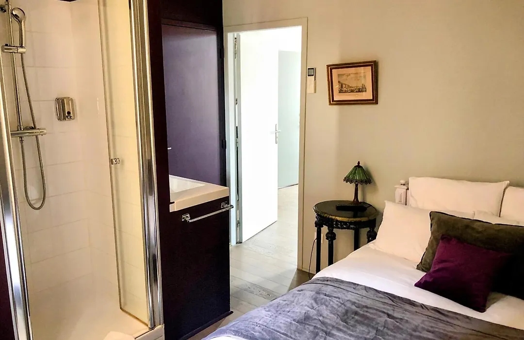 Au Coeur De Bordeaux B&B-1