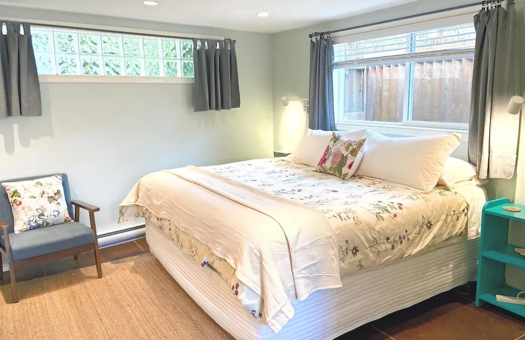 Wisteria Guest House-1
