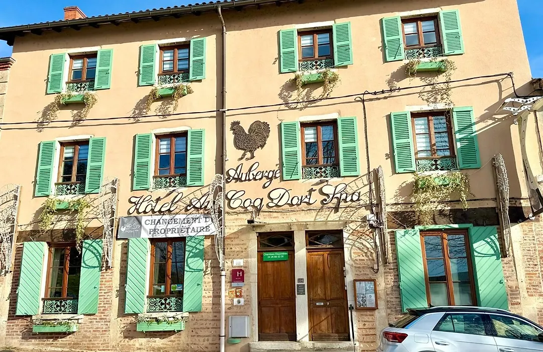 Hotel Au Coq Dort Spa-1