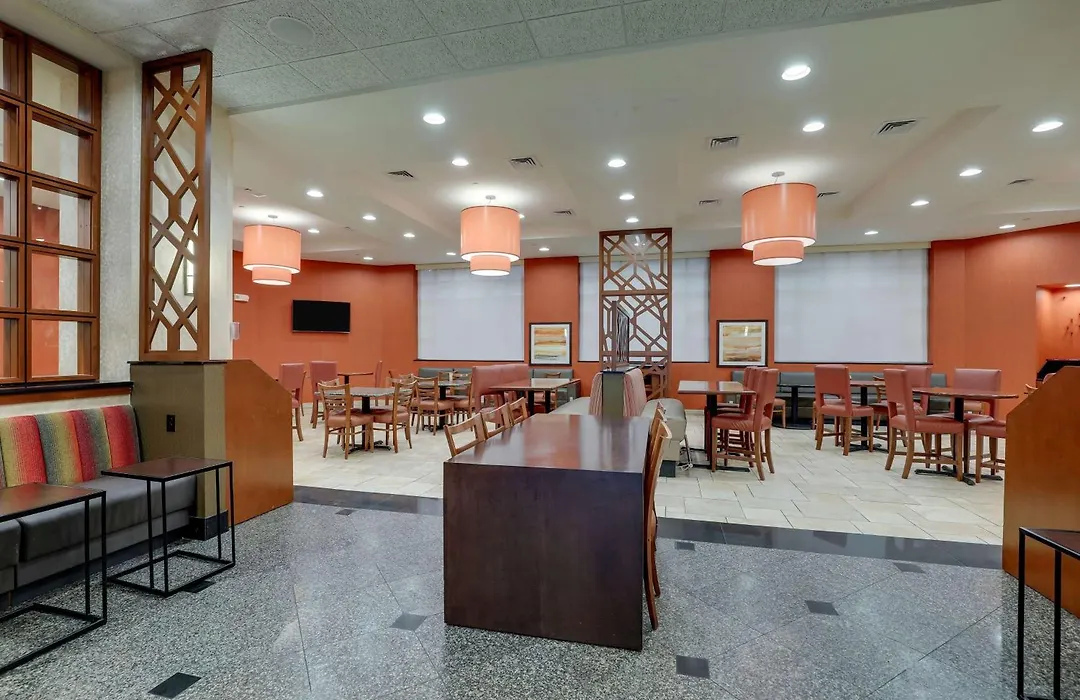 Drury Inn & Suites Charlotte Northlake-1