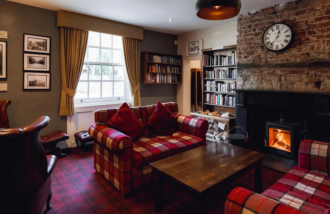 The Kirkfield Hotel-1
