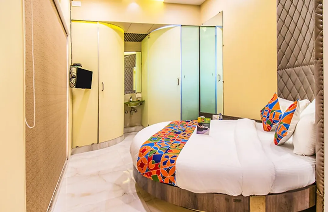 Fabhotel Seven Hills - Nr Mumbai International Airport-1