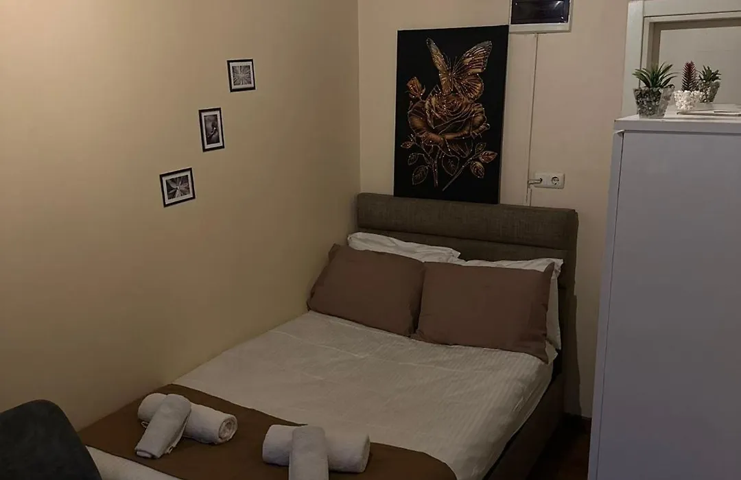Guener Hotel-1