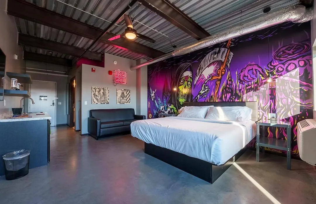 Brewhalla Hotel-1