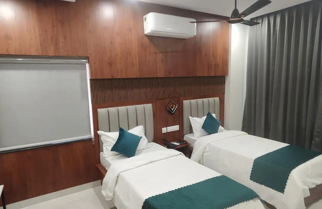 Vaishnavi Inn-1