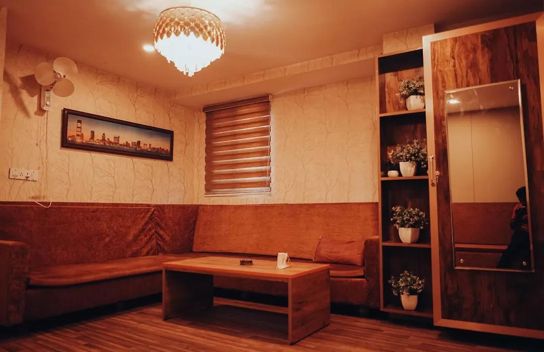 Pink Floyd Boutique Hotel-1