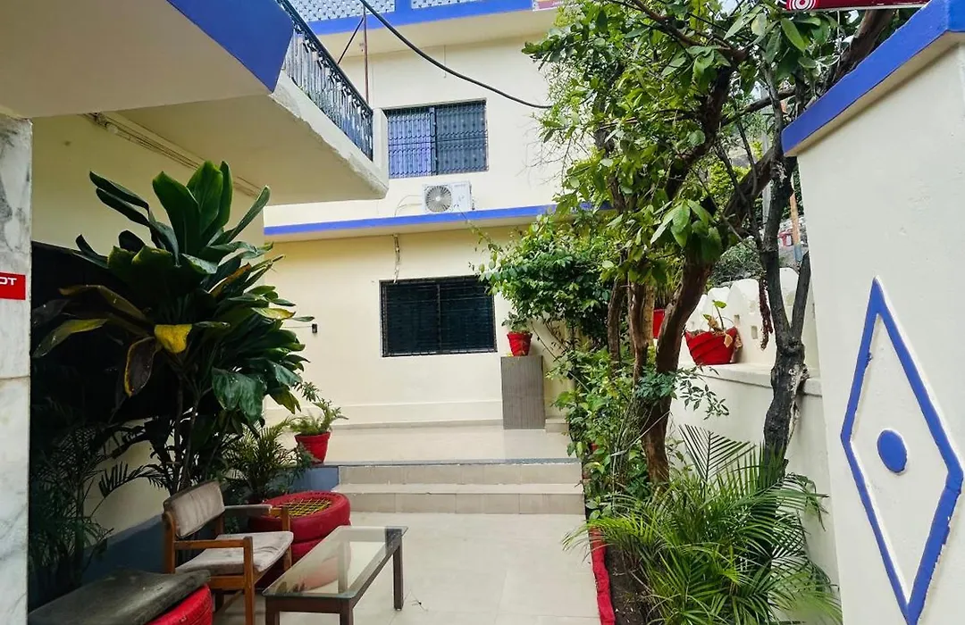 Hotel Data Inn-1