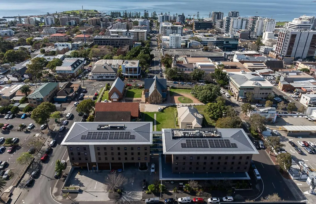 Hotel Totto Wollongong-1
