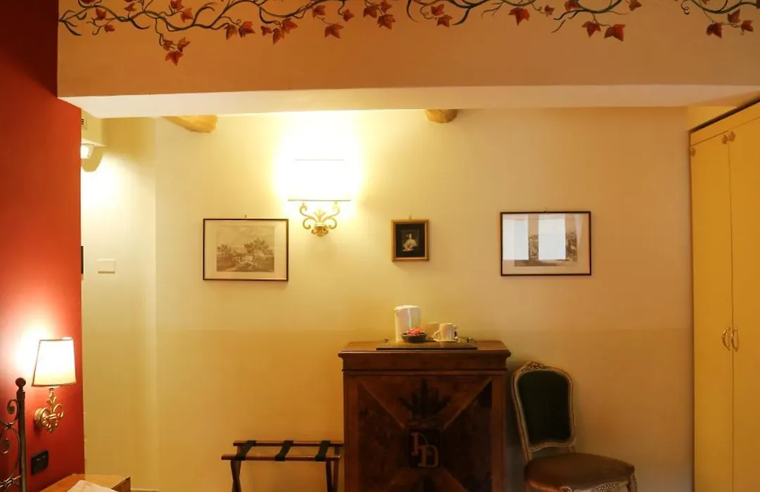 Albergo Delle Drapperie-1
