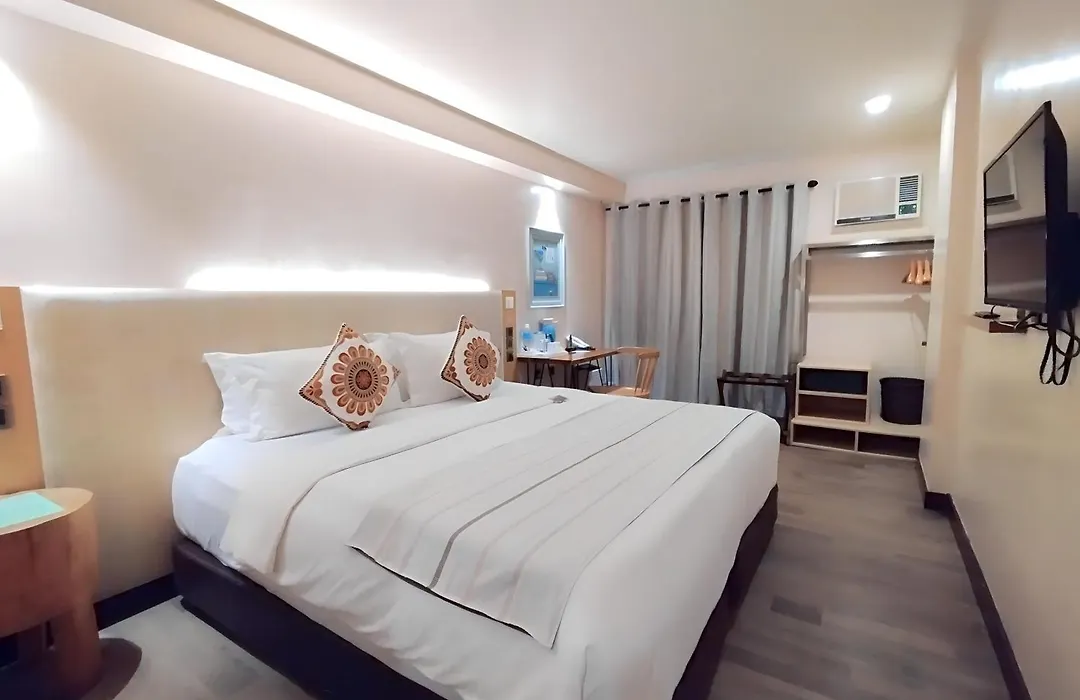 Cuna Hotel-1