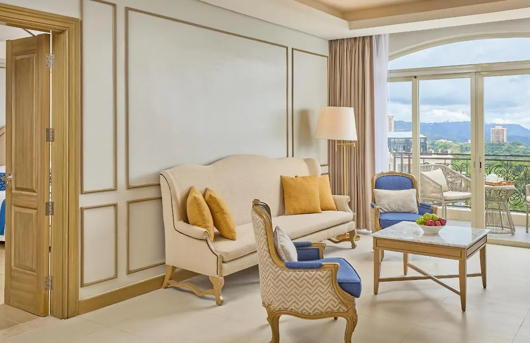 Twin Lakes Hotel Near Tagaytay-1