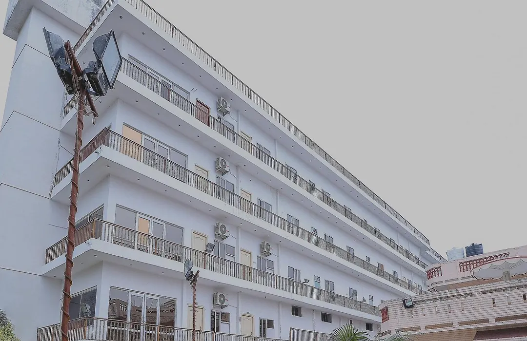 Spot On Nanki Palace-1