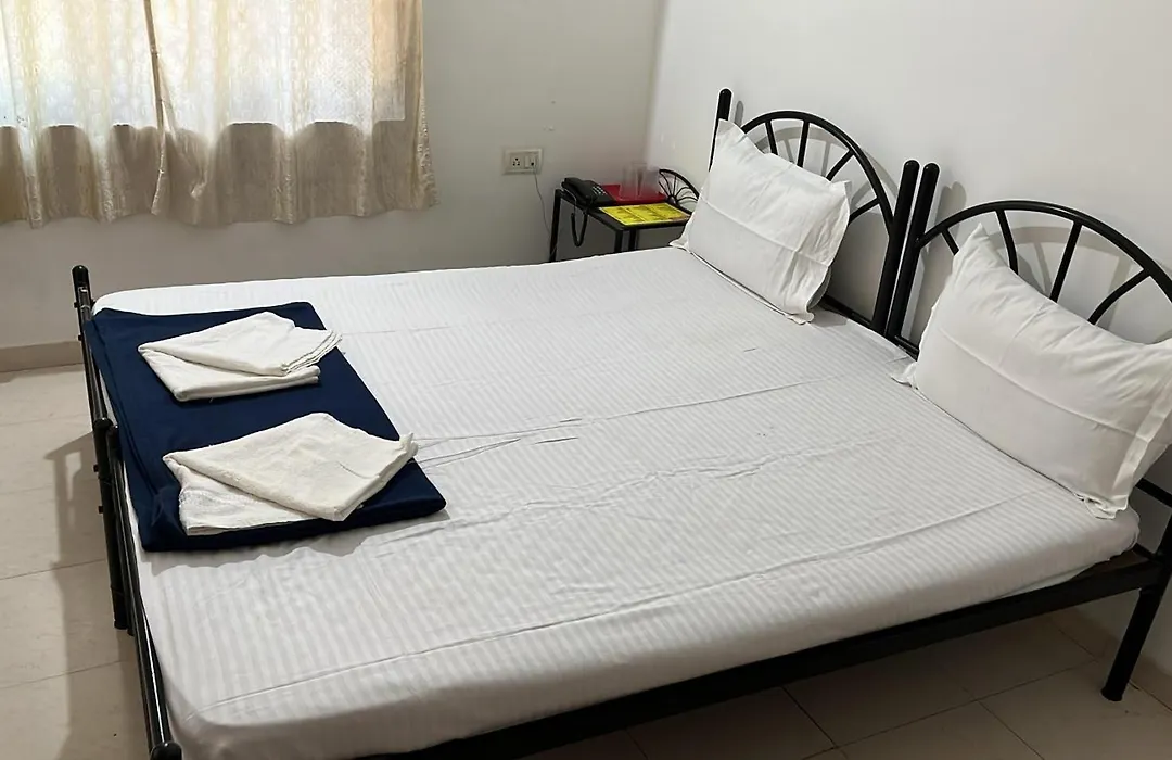 Marshall Guest House-1