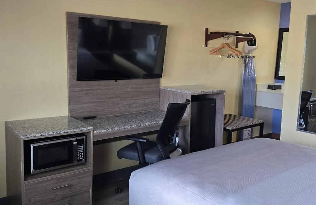 Quality Inn & Suites East Point - Atlanta Area-1