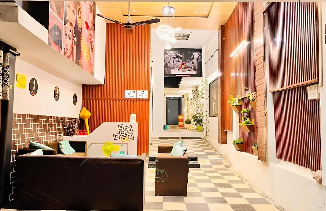 Pallav Guest House-1