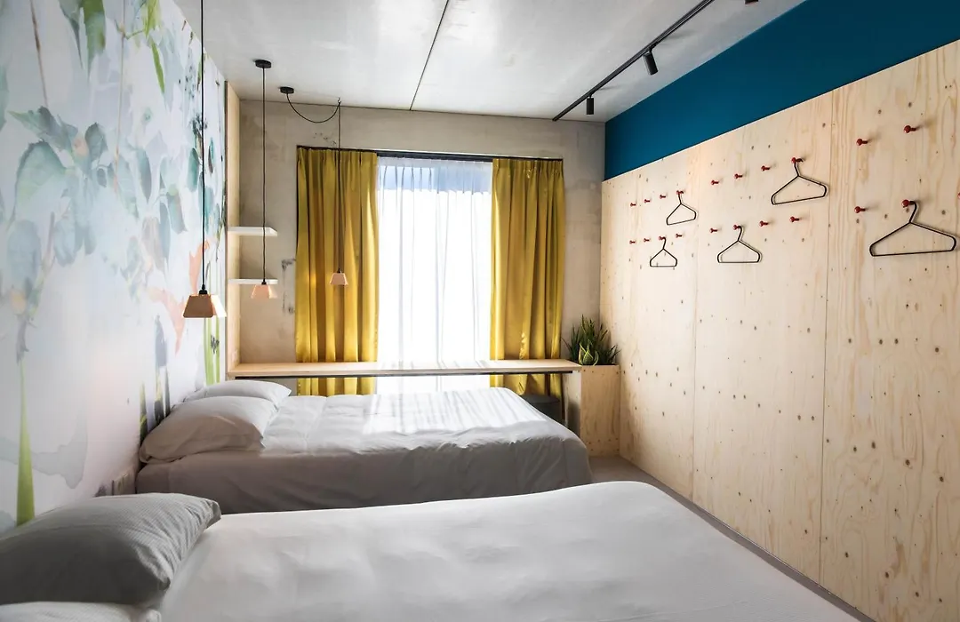 Moloko, Modern Designed Sleep & Shower Hotel In City Center, Digital Key By Sms-1
