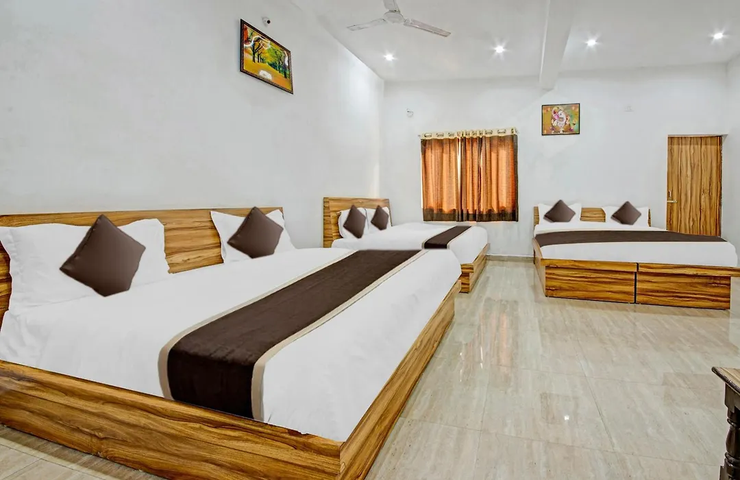 Hotel Kailasha-1