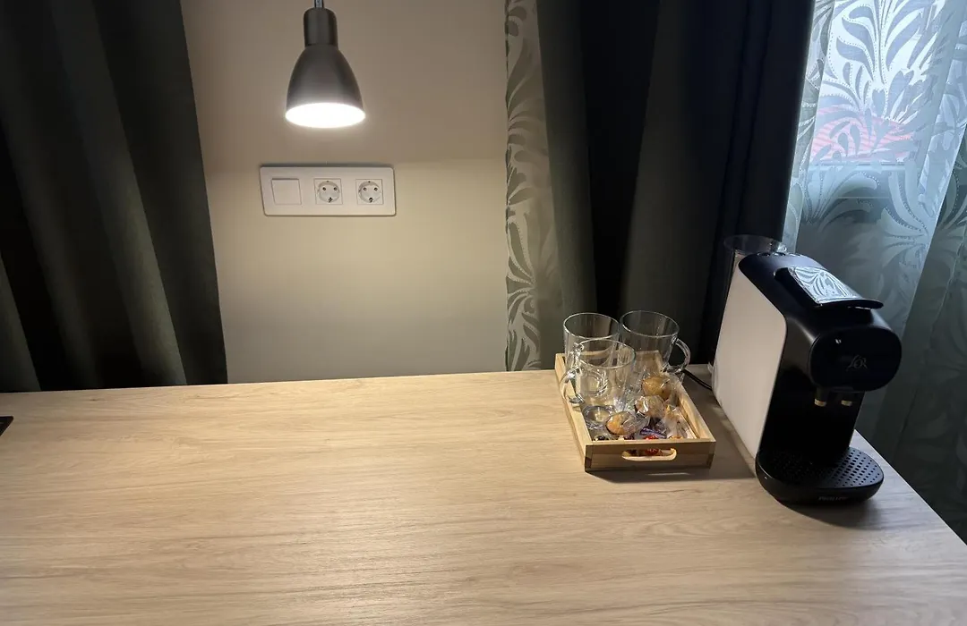 Hostal Milana Girona-1