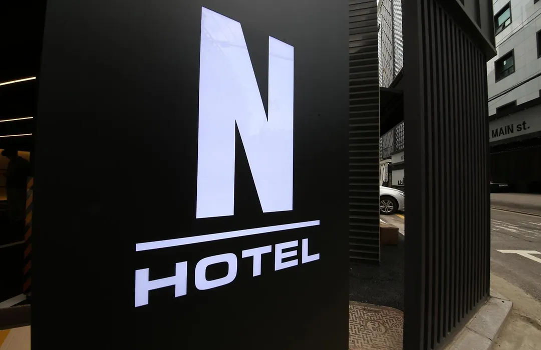 Hotel N-1