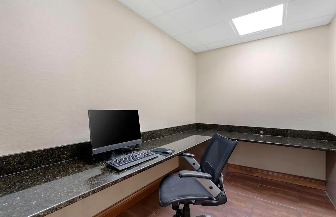 Comfort Suites Knoxville East-1