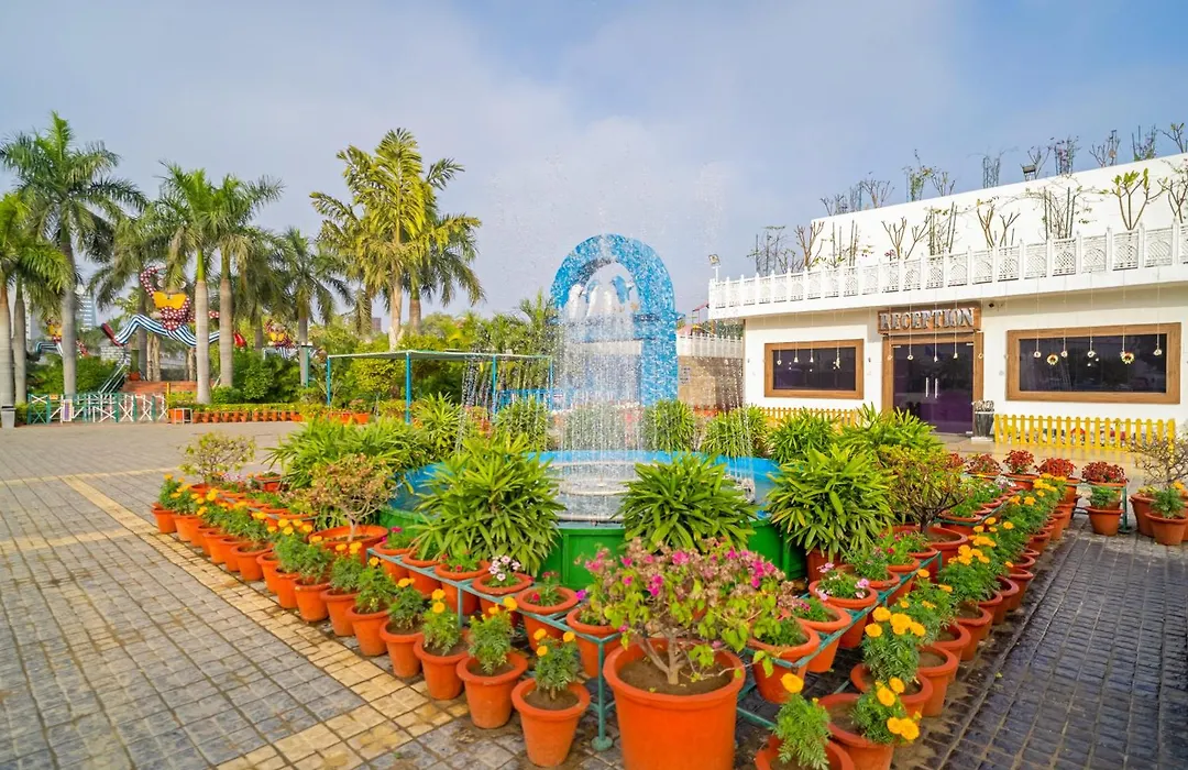 Aapno Ghar Resort & Amusement Park-1
