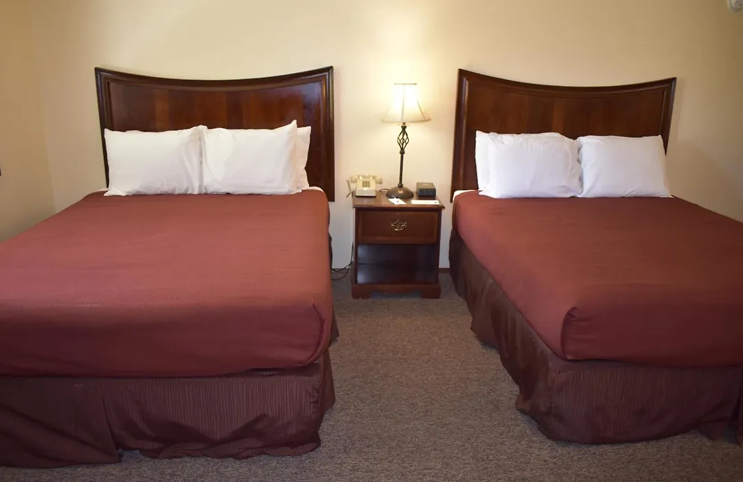 Lazy J Ranch Motel-1