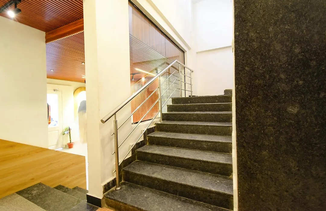 Fabhotel White Ridge-Sia Life Hospital, Kondapur-1