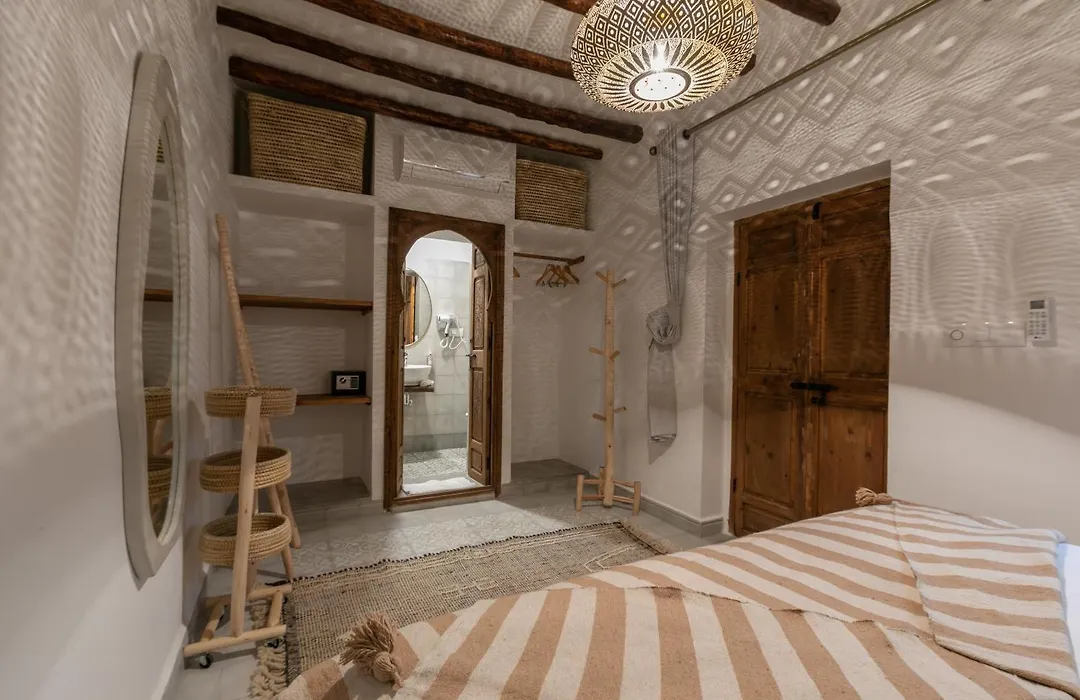 Riad Lamalika-1