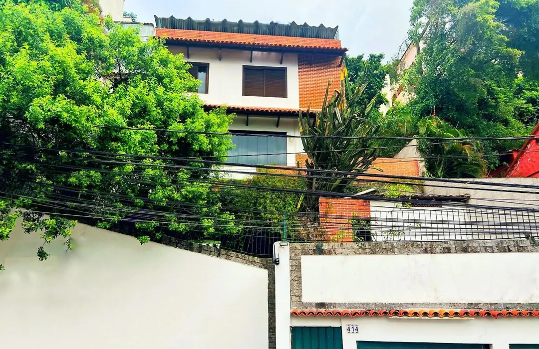 Cozy House-1