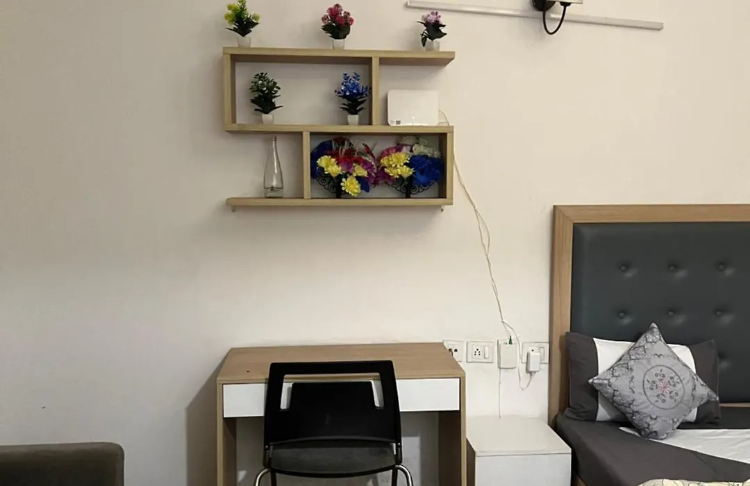 Golden Palms Studio Apartment-1