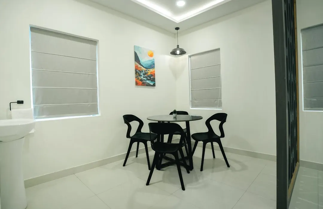 Hotel Euphoria Airport Zone-1
