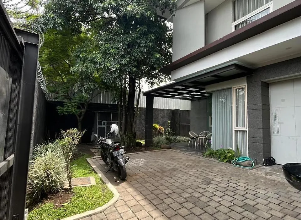 Java Mansion-1