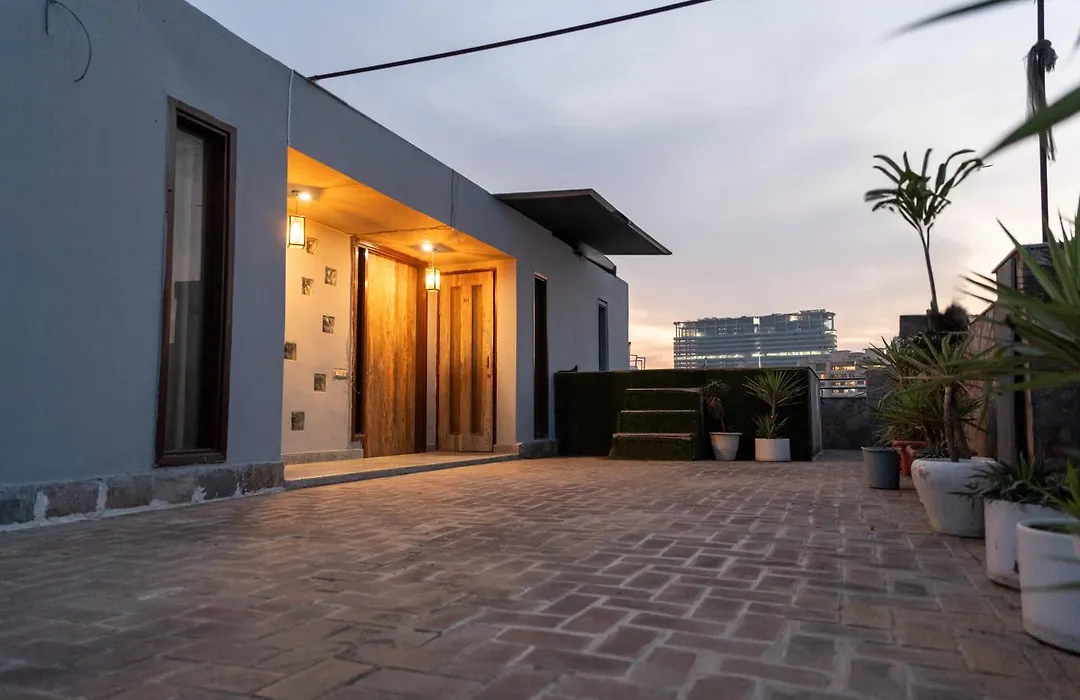 Manzana Studios-1