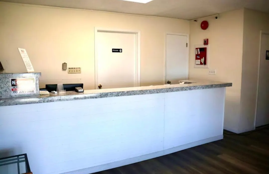 Hotel O-1