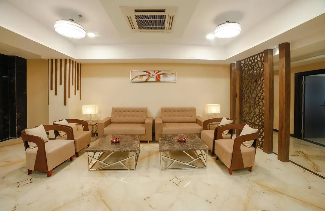 Hotel Annapurna De Royal-1