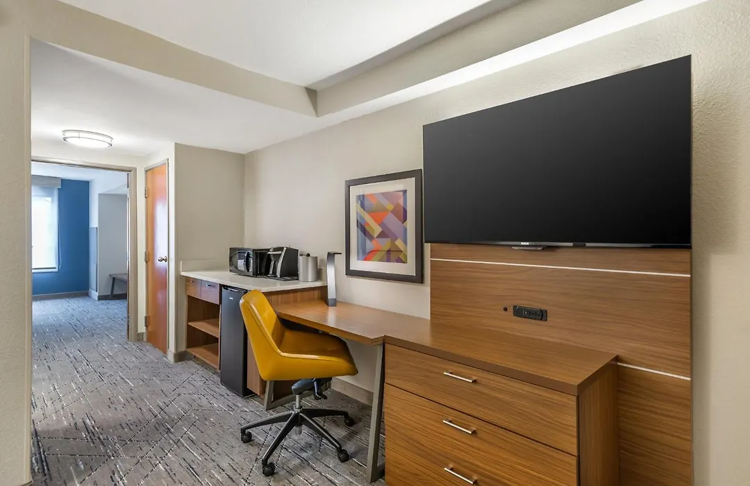 Holiday Inn Express And Suites - Petersburg - Fort Lee By Ihg-1