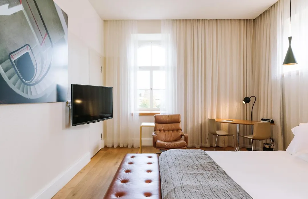 B2 Boutique Hotel Zürich-1