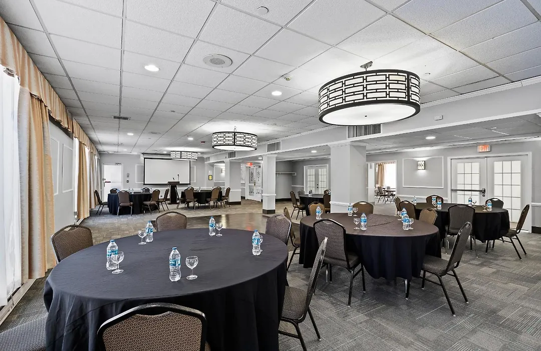 Executive Inn - Fort Lee-1
