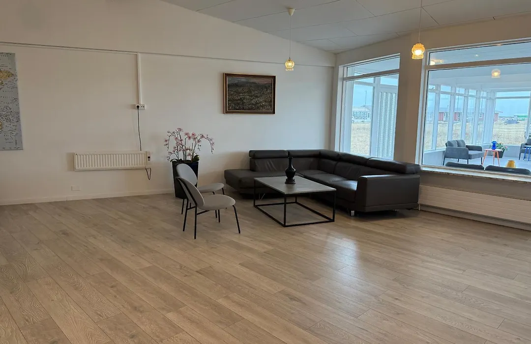 Ocean Breeze Apartments-1