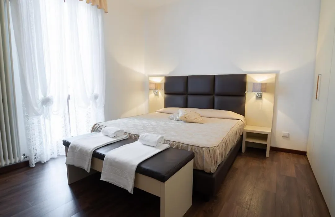 Hotel Sirena-1