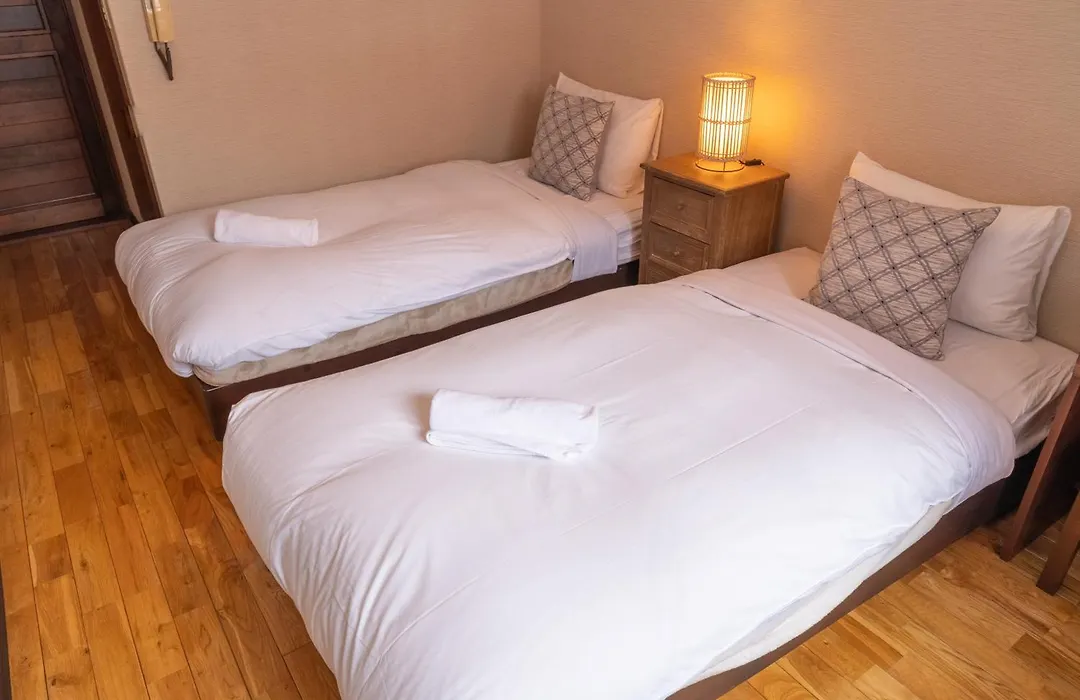 Panketo Lodge & Yoga Studio-1