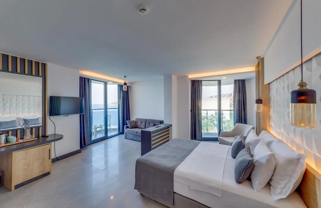 Signature Blue Resort Kusadasi-1