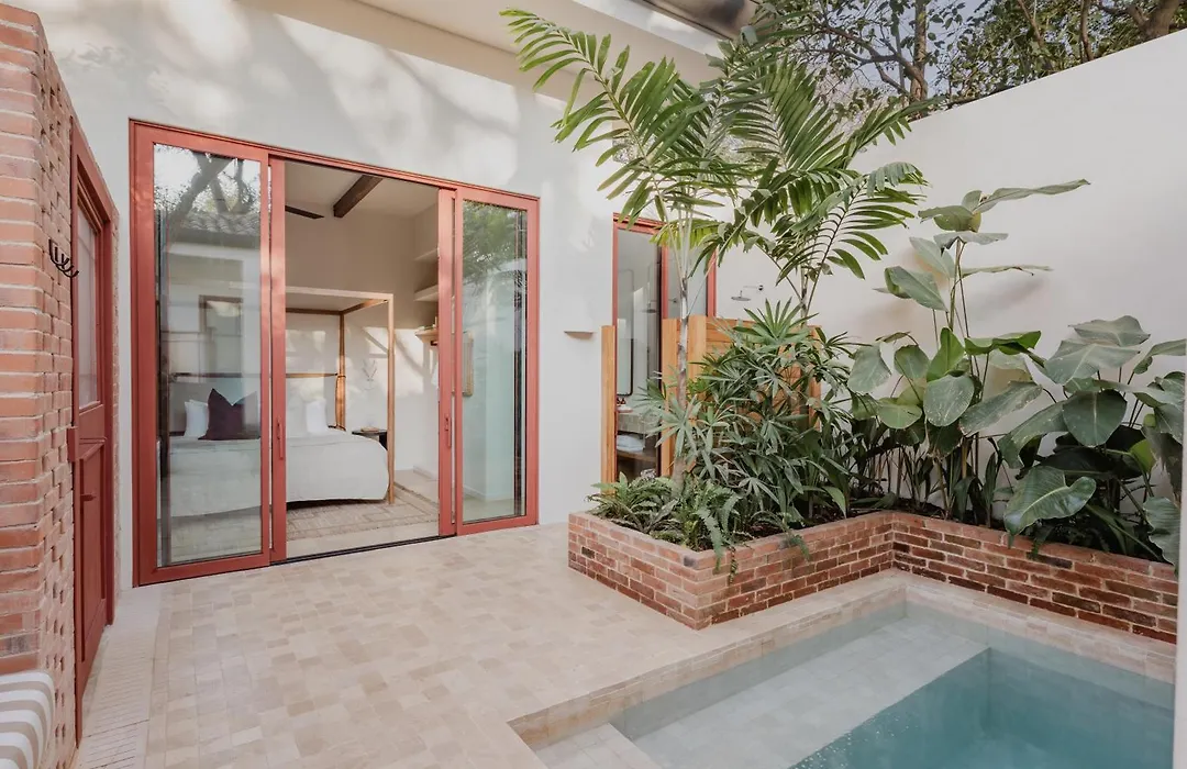 Sendero Hotel & Villas-1