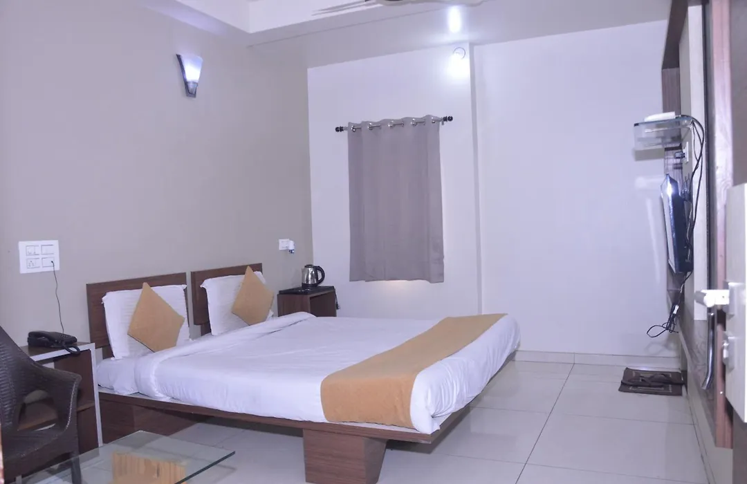 Hotel Indrani-1