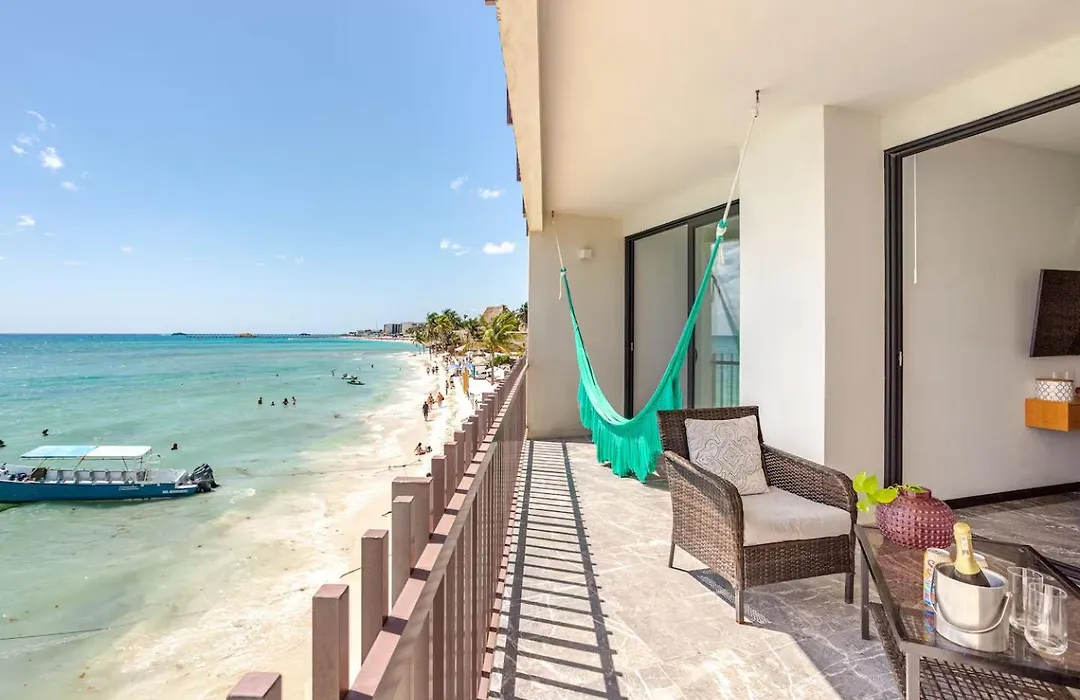 It Beach Condo-1