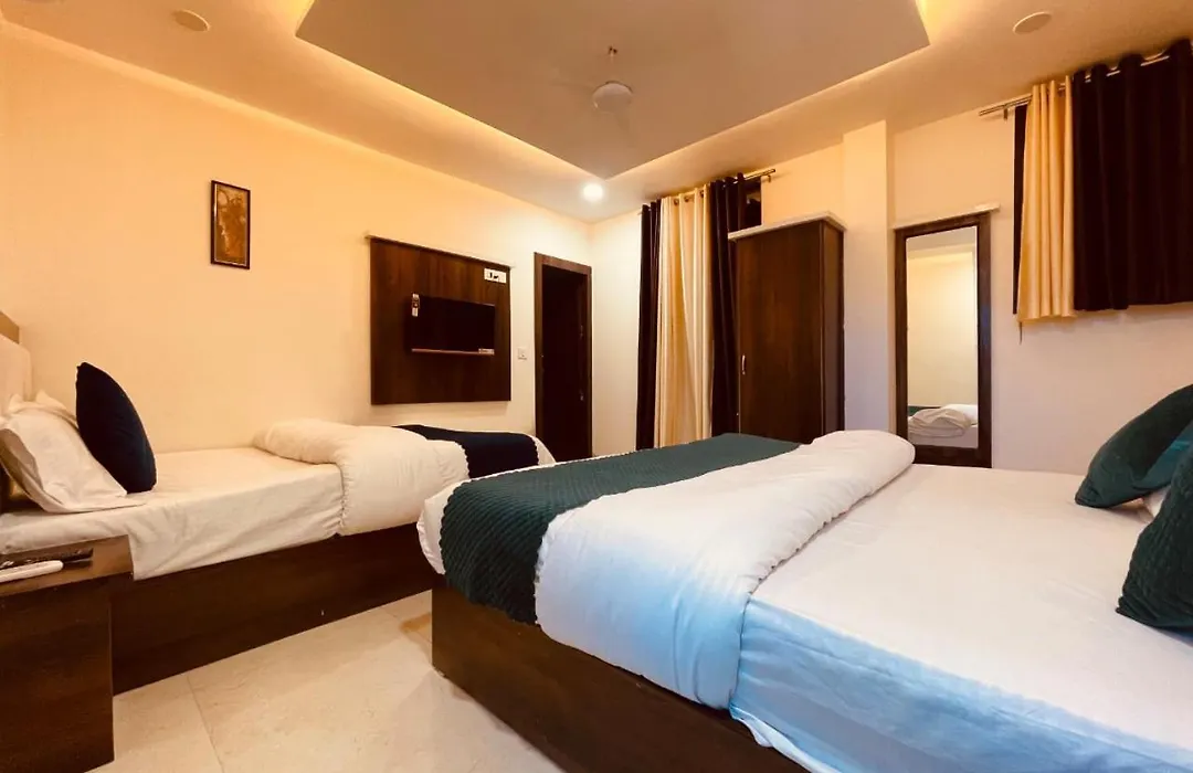 Hotel Divine Ganga, Bhupatwala-1