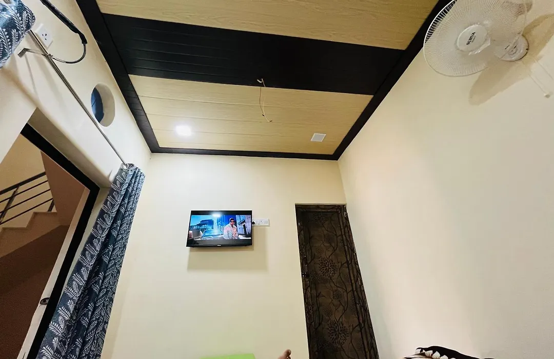 Shanti Paying Guest House-1