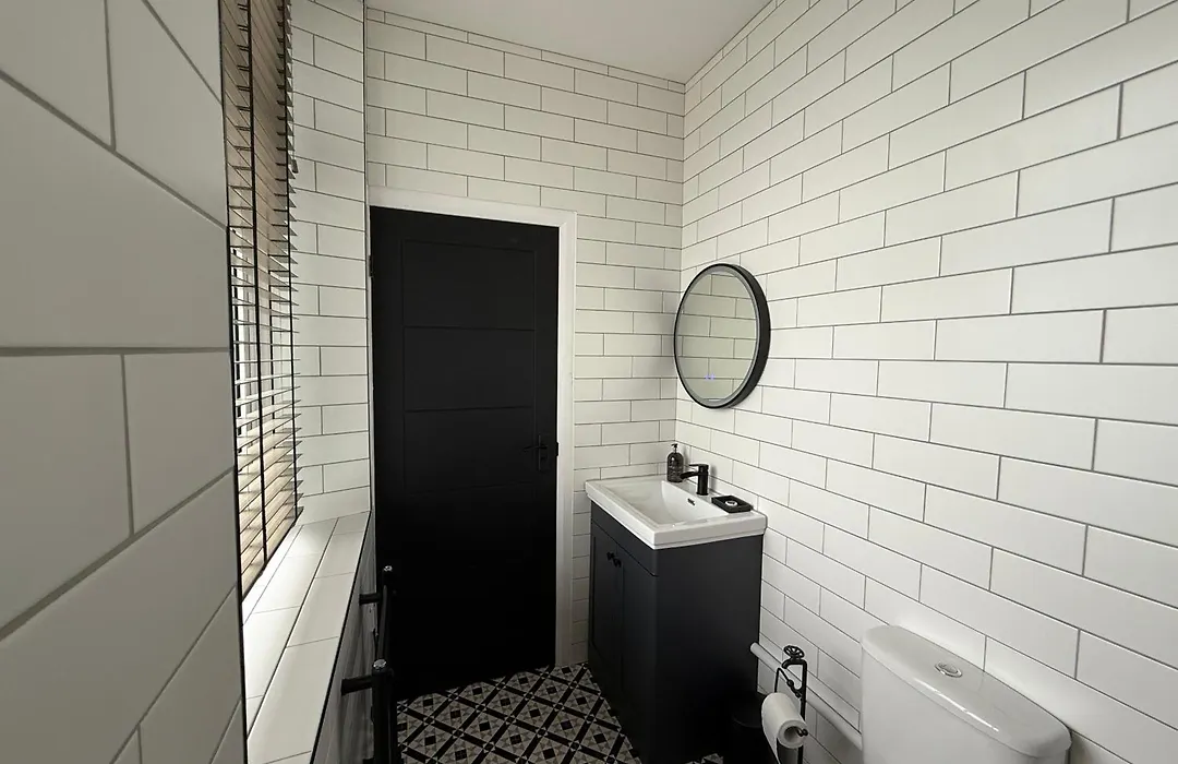 Akroyd House - The Dean Clough Room-1
