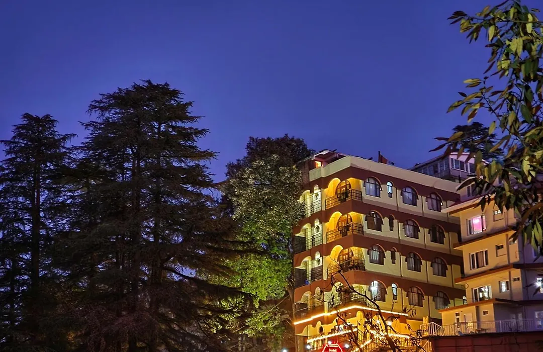 Hotel Taj Palace By Kalra Hospitality Near Mall Road-1